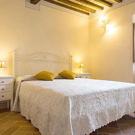Vakantiehuis Cozy Holiday In Italy With Pool